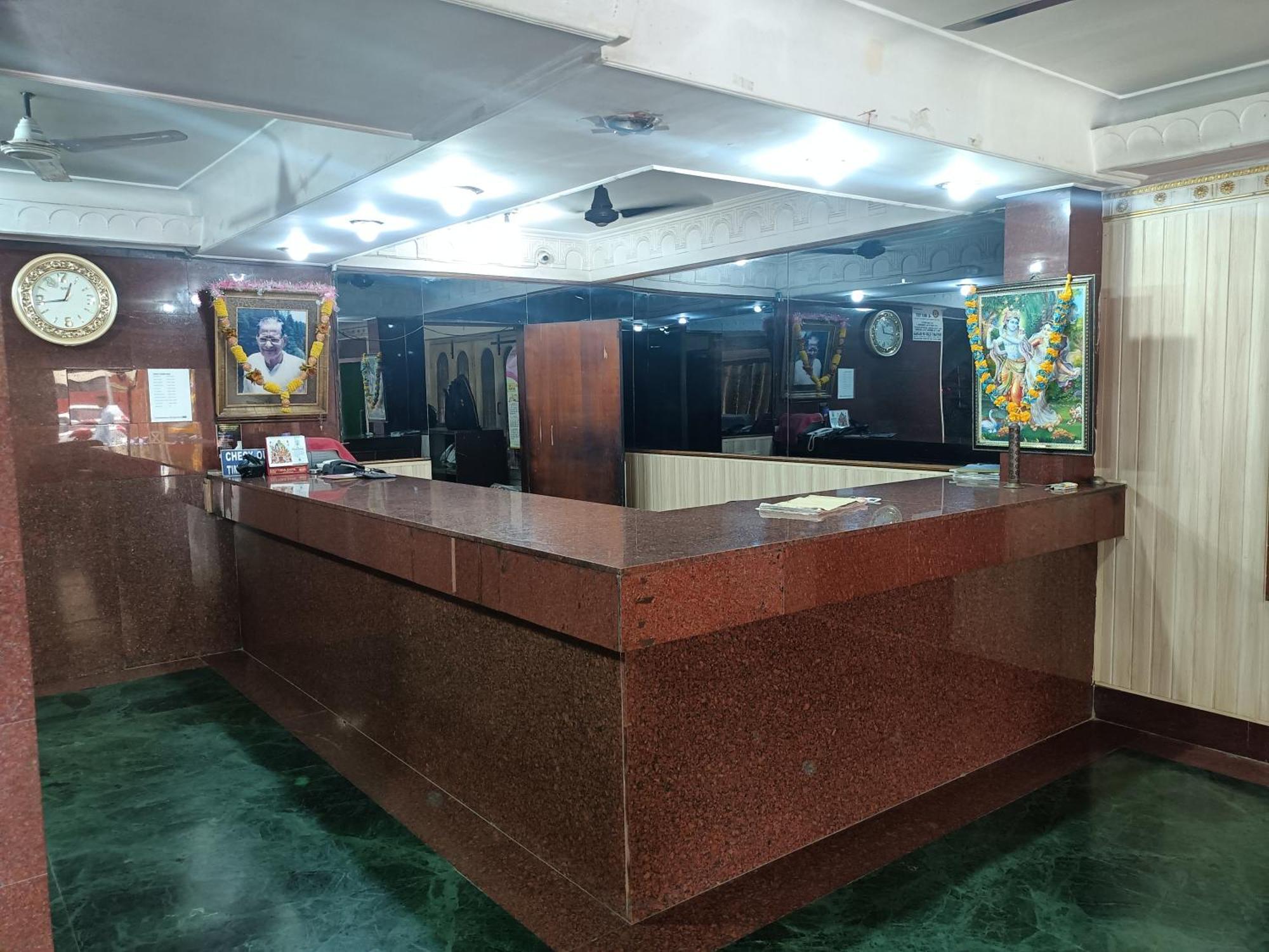 סילצ'אר Hotel Sudakshina By Roh מראה חיצוני תמונה