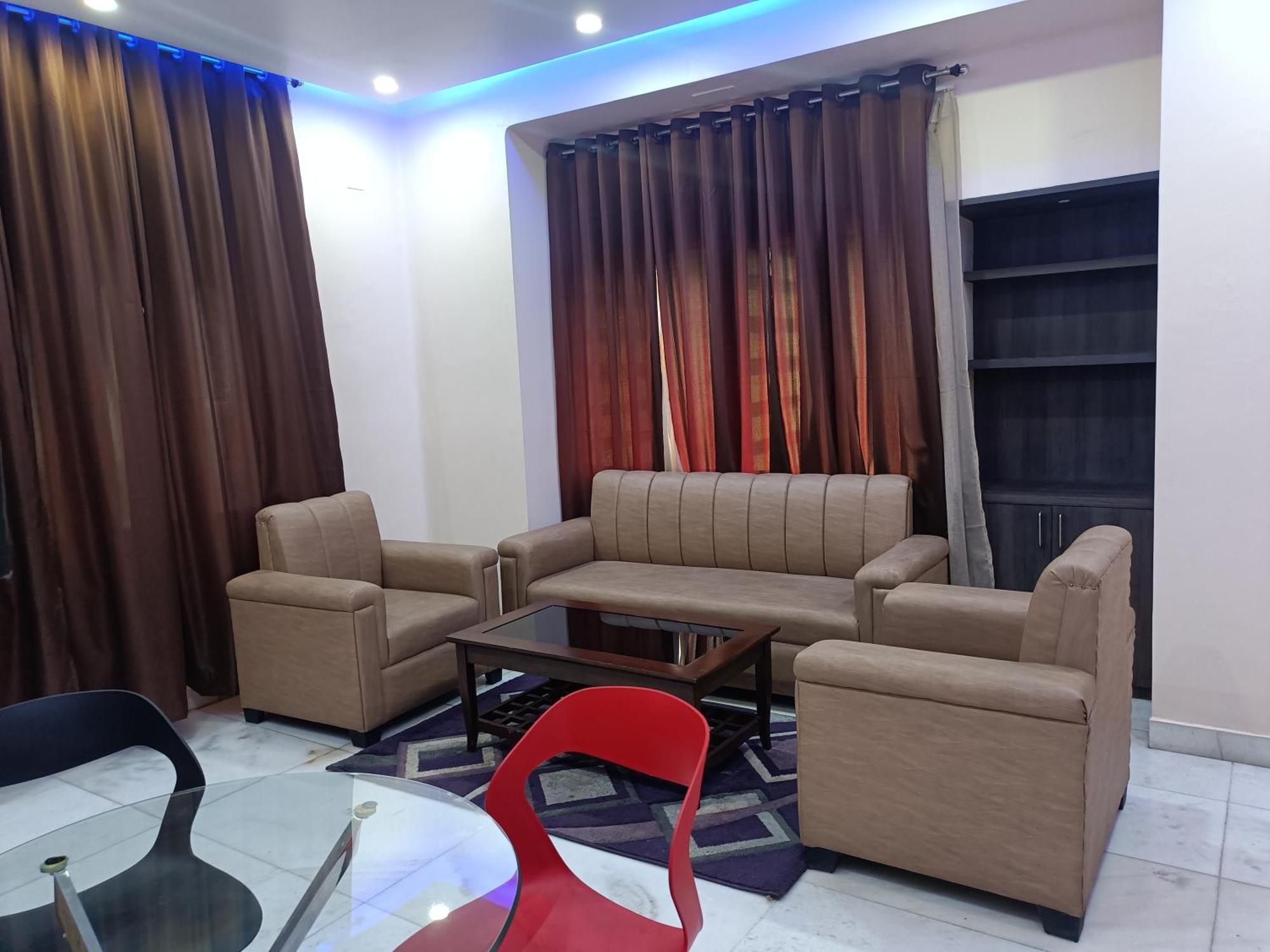 סילצ'אר Hotel Sudakshina By Roh מראה חיצוני תמונה