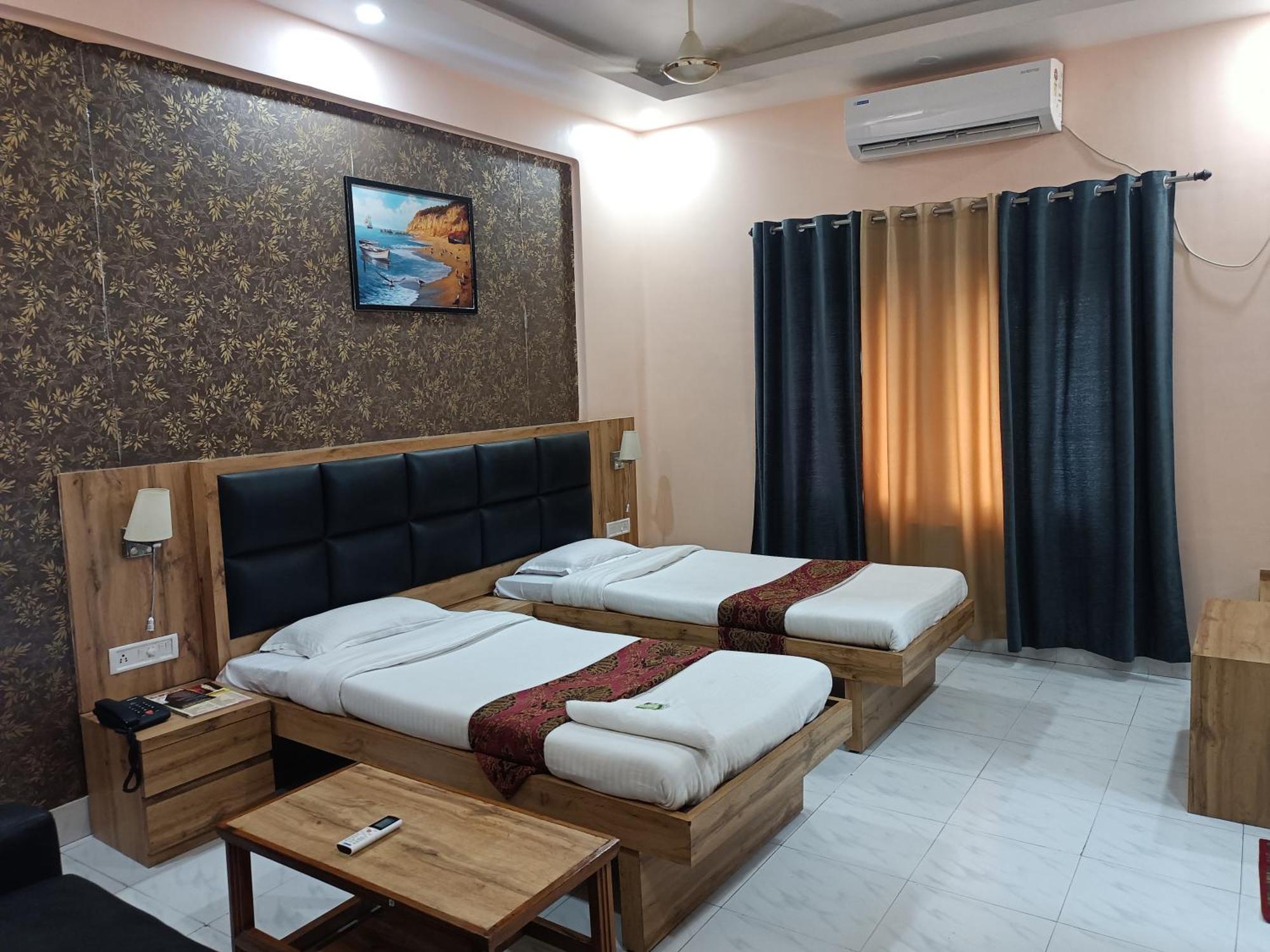 סילצ'אר Hotel Sudakshina By Roh מראה חיצוני תמונה